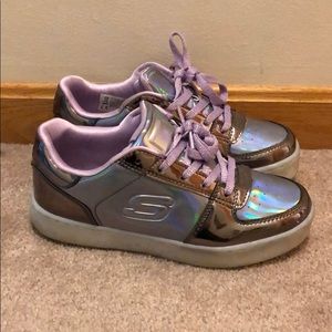 👟Girls Metallic Skechers Size 4